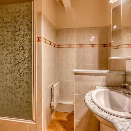 Appartamento La Terrasse Des Golfs, Duplex Climatisé, 2 Sdb, Garage, Calme Et Verdure Saint-Raphaël